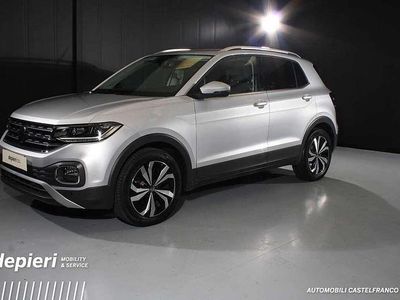 Usata VW T-Cross Advance 110 CV (80 kW) 2022 Argento SUV