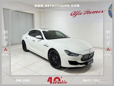 Usata Maserati Ghibli GT 330 CV (242 kW) 2021 Bianco Berlina