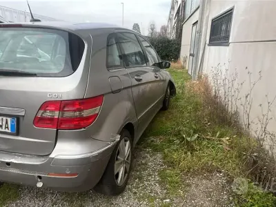 Usata Mercedes B200
