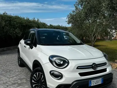 Usata Fiat 500 Cross 120 CV (88 kW) 2020 Bianco Station wagon