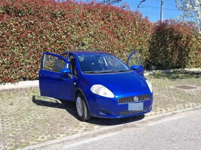 Usata Fiat Grande Punto 90 CV (66 kW) 2006 Utilitaria