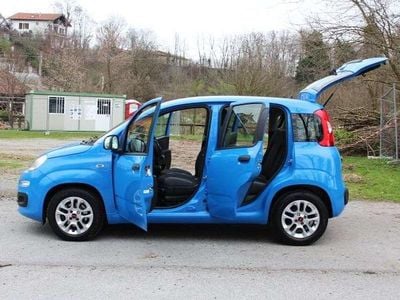 Occasion Fiat Panda Lounge 95 ch (69 kW) 2017 Bleue Citadine