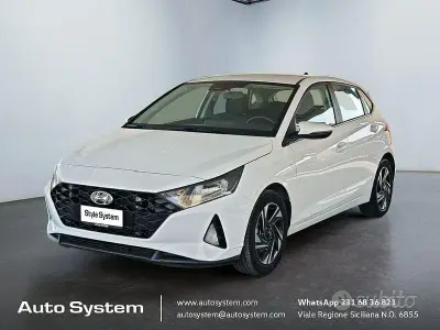 Usata Hyundai i20 101 CV (74 kW) 2021 Bianco Utilitaria