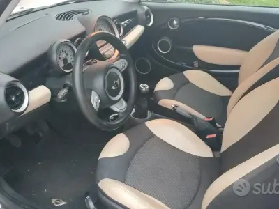 Usata Mini ONE 95 CV (69 kW) 2008 Utilitaria