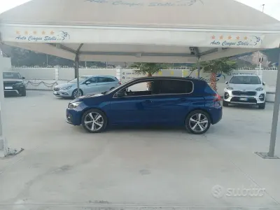 Usata Peugeot 308 Allure 131 CV (96 kW) 2020 Bluazzurro Berlina