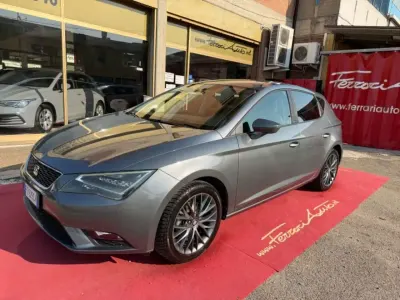 Usata Seat Leon Style 110 CV (80 kW) 2016 Grigio Berlina