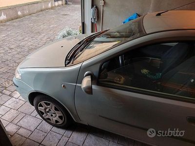 Usata Fiat Punto 2003 Utilitaria