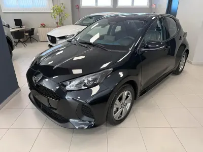 Nuova Mazda 2 Homura-Line 92 CV (67 kW) 2026 Nero Utilitaria