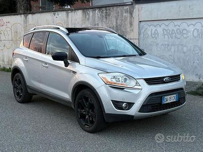Usata Ford Kuga Titanium 136 CV (100 kW) 2009 Grigio SUV