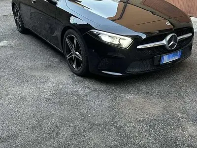 Usata Mercedes A180 116 CV (85 kW) 2019 Berlina