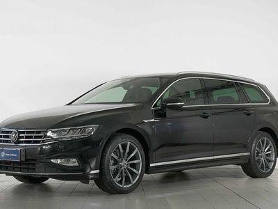 Usata VW Passat Executive 150 CV (110 kW) 2021 Grigio Station wagon