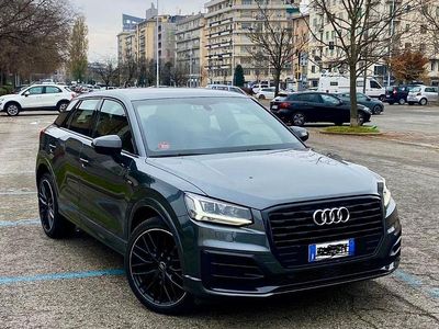 Usata Audi Q2 S-Line 116 CV (85 kW) 2019 Grigio SUV