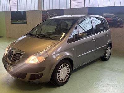 Usata Lancia Musa 69 CV (50 kW) 2007 Giallo Monovolume