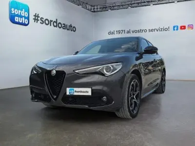 Usata Alfa Romeo Stelvio Veloce 209 CV (153 kW) 2022 Grigio SUV