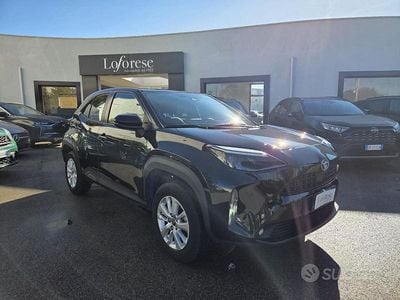 Usata Toyota Yaris Cross Business Edition 92 CV (67 kW) 2022 Nero SUV
