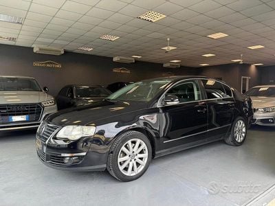 Usata VW Passat Highline 140 CV (102 kW) 2010 Nero Berlina
