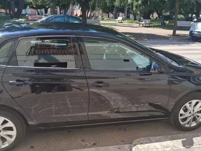 Usata VW Polo Style 95 CV (69 kW) 2022 Nero Utilitaria
