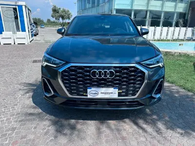 Usata Audi Q3 Ambiente 150 CV (110 kW) 2025 Grigio SUV