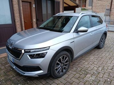Occasion Skoda Kamiq ScoutLine 90 ch (66 kW) 2021 Gris SUV