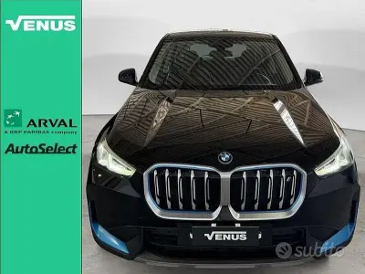 Usata BMW iX1 Efficient Dynamics 230 kW (313 CV) 2023 Nero SUV