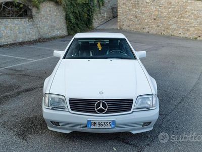 Usata Mercedes SL300 231 CV (169 kW) 1990 Bianco Cabrio