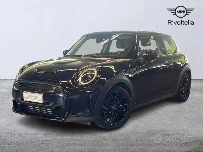 Usata Mini Cooper S 178 CV (130 kW) 2022 Nero Utilitaria