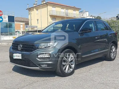 Usata VW T-Roc Style 116 CV (85 kW) 2019 Grigio SUV
