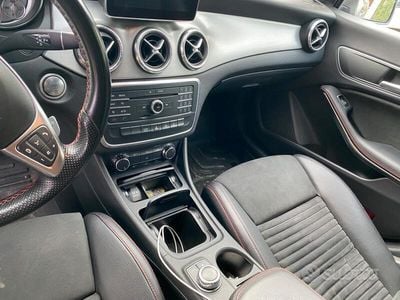 Mercedes CLA200