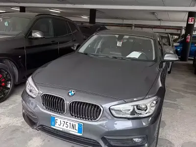 Usata BMW 118 150 CV (110 kW) 2017 Grigio Berlina