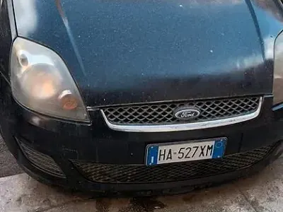 Usata Ford Fiesta 68 CV (50 kW) 2007 Utilitaria