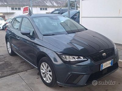 Usata Seat Ibiza Style 95 CV (69 kW) 2022 Grigio Utilitaria
