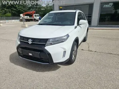 Nuova Suzuki Vitara 110 CV (80 kW) 2026 Bianco SUV