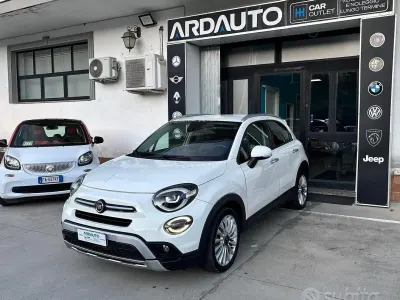 Usata Fiat 500X Lounge 95 CV (69 kW) 2019 Bianco SUV
