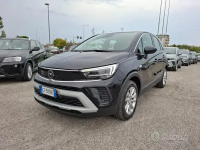 Usata Opel Crossland 110 CV (80 kW) 2021 Nero SUV