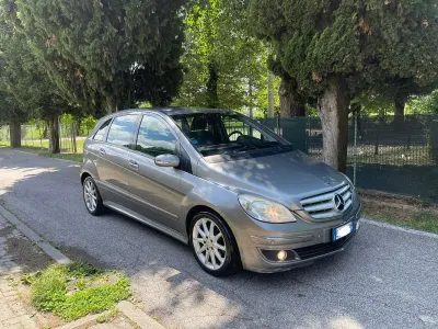 Usata Mercedes B180 109 CV (80 kW) 2007 Monovolume