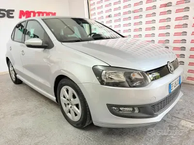 Usata VW Polo Comfortline 75 CV (55 kW) 2010 Grigio Utilitaria