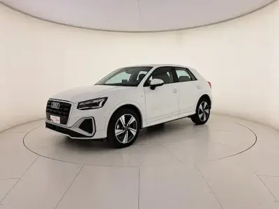 Nuova Audi Q2 S-Line 150 CV (110 kW) 2025 Bianco arkona SUV