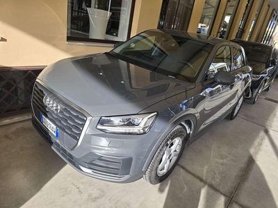 Usata Audi Q2 Business 116 CV (85 kW) 2020 Grigio SUV