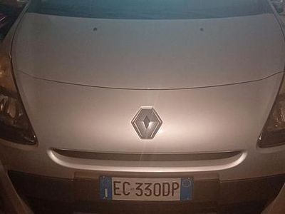 Usata Renault Clio II 58 CV (42 kW) 2010 Grigio Berlina