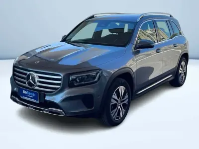 Usata Mercedes GLB180 Advanced 116 CV (85 kW) 2025 Grigio SUV