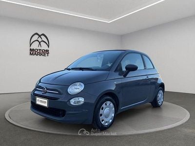 Usata Fiat 500C 70 CV (51 kW) 2022 Grigio carrara Cabrio