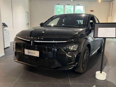 Usata Lancia Ypsilon 101 CV (74 kW) 2024 Grigio granito Utilitaria