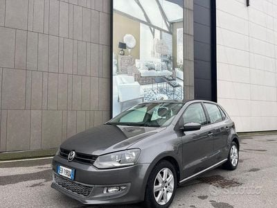 Usata VW Polo Highline 89 CV (65 kW) 2010 Grigio Berlina