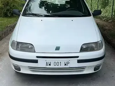 Usata Fiat Punto 69 CV (50 kW) 1998 Bianco Berlina
