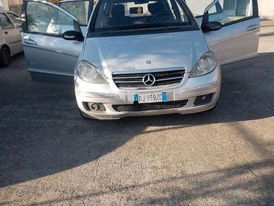 Usata Mercedes A200 140 CV (102 kW) 2004 Grigio Berlina