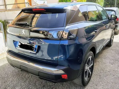 Usata Peugeot 3008 Allure 131 CV (96 kW) 2024 SUV