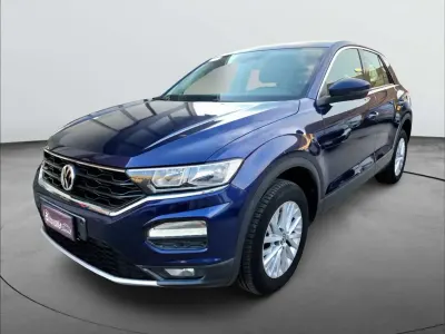 Usata VW T-Roc Business 116 CV (85 kW) 2020 Blu/azzurro SUV