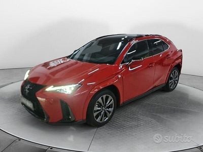 Rosso Usata 2024 Lexus UX 300h Sport Line SUV | 40.900 € (Molto cara)