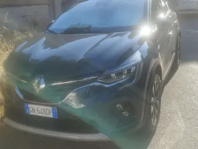 Usata Renault Captur Techno 101 CV (74 kW) 2023 SUV