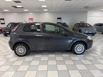 Usata Fiat Punto Evo Dynamic 77 CV (56 kW) 2010 Grigio Utilitaria